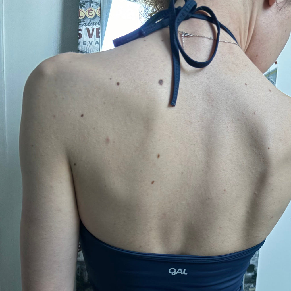 Top halter navy Softform™